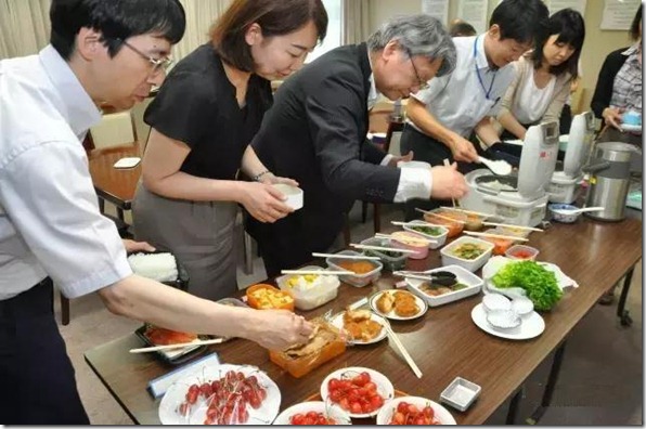 日本公务员伦理规程聚餐